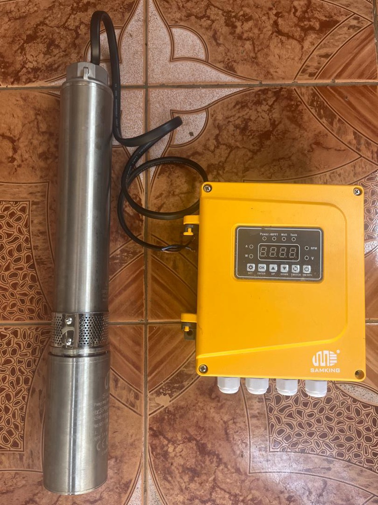 Solar Pump Medium Flow 35m,SamKing,24V,Outlet 11/2&quot;.RecomendSolar Pump Low flow 140m,SamKing,96V,Outlet 3/4&quot;.Recomend 475w(1pc),Max 50V