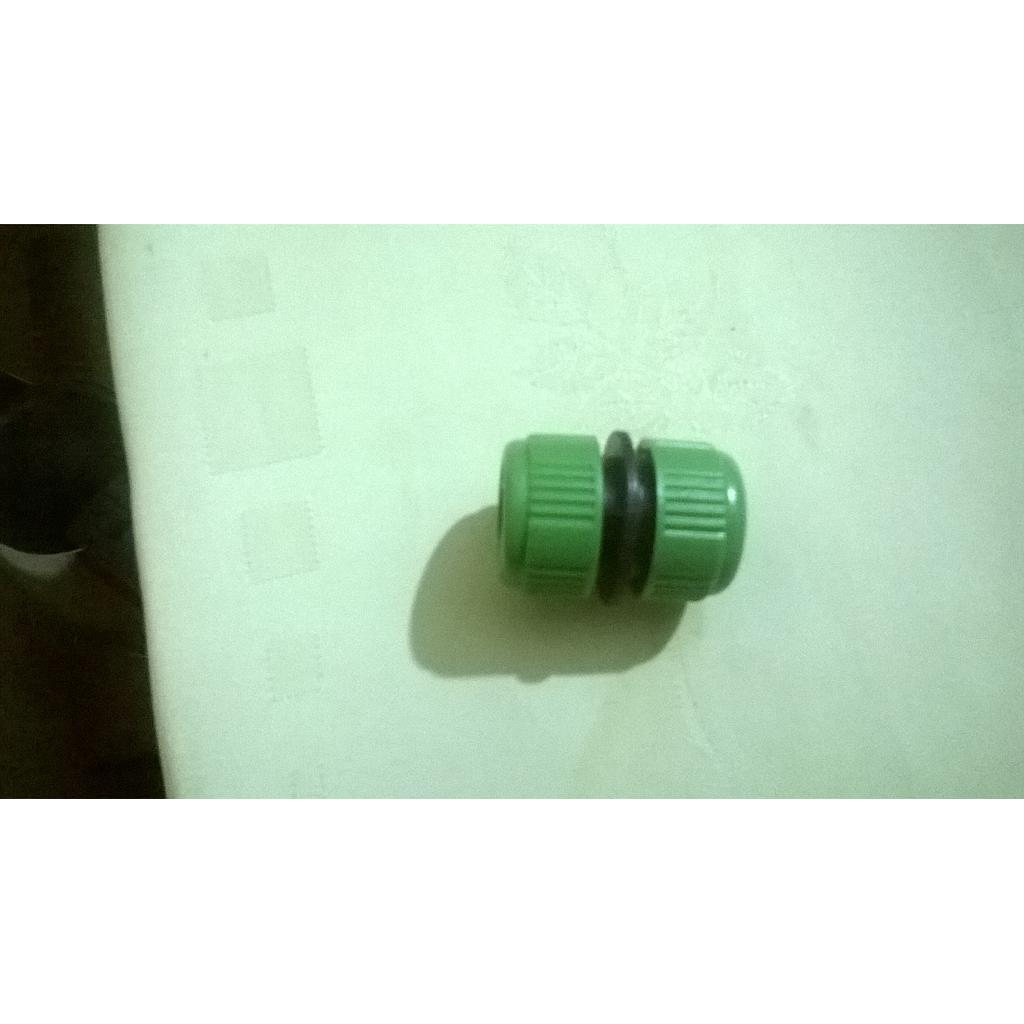 Hose Mender/connector 1/2", pipe to pipe
